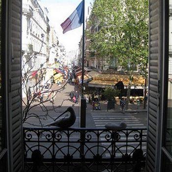 Bed And Breakfast Tour Montparnasse Paris Exterior photo